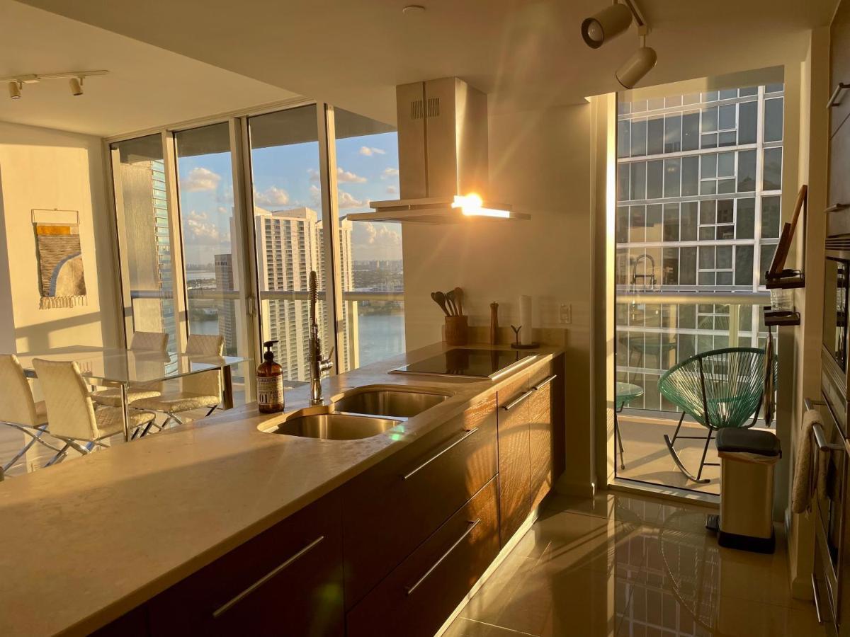 Iconbrickell Tower 3 W Residences Маямі Екстер'єр фото
